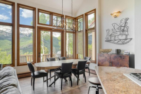 Crystal Chalet 12 by AvantStay Close to Town w Views of San Sofia Ridge Telluride